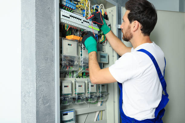 Best Licensed Electrician  in Lombard, IL